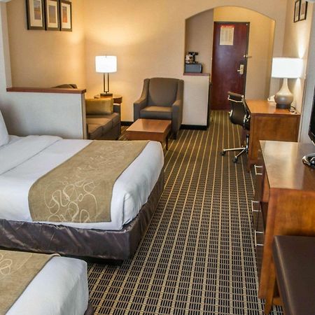 Comfort Suites Portland Southwest Екстер'єр фото