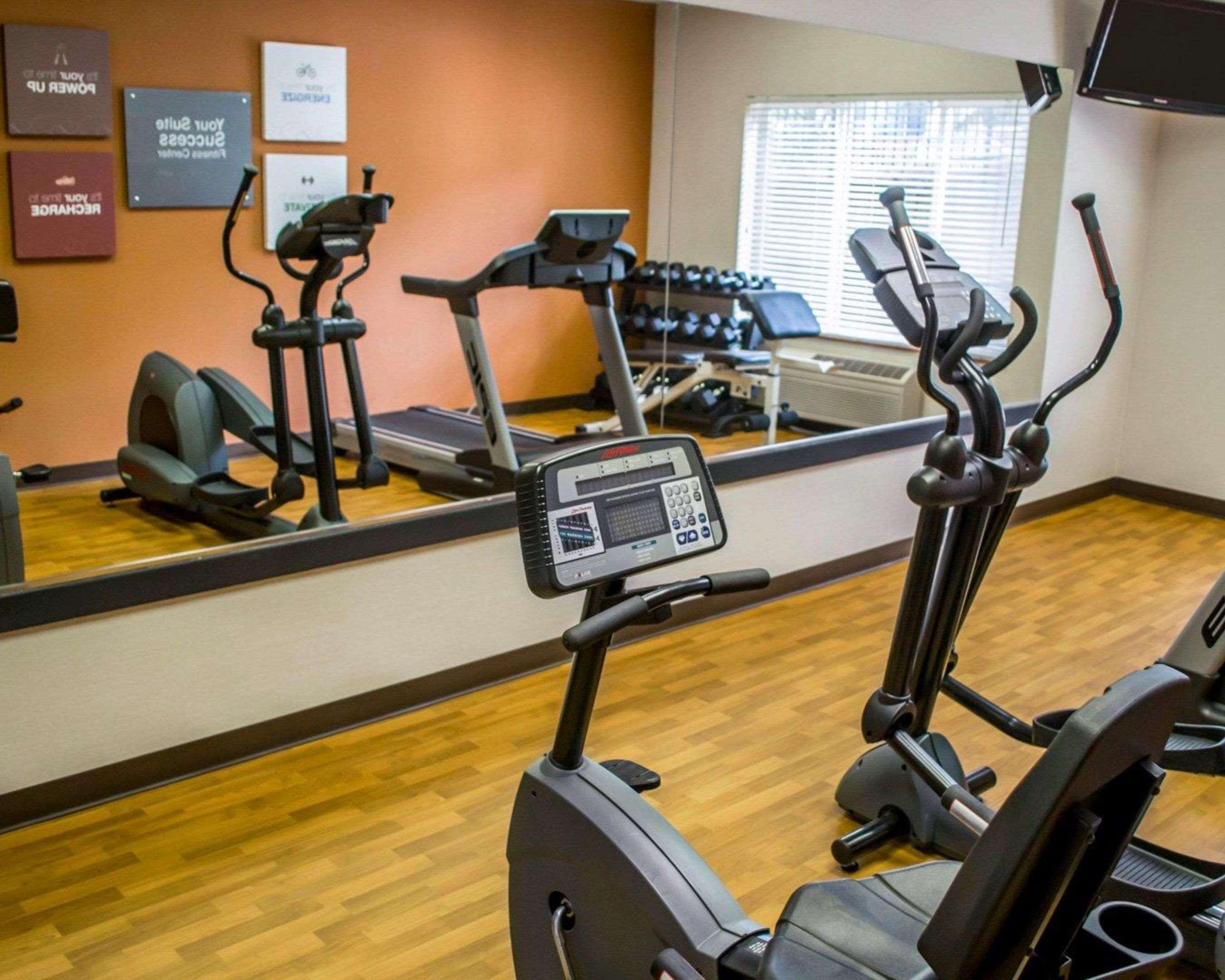 Comfort Suites Portland Southwest Екстер'єр фото