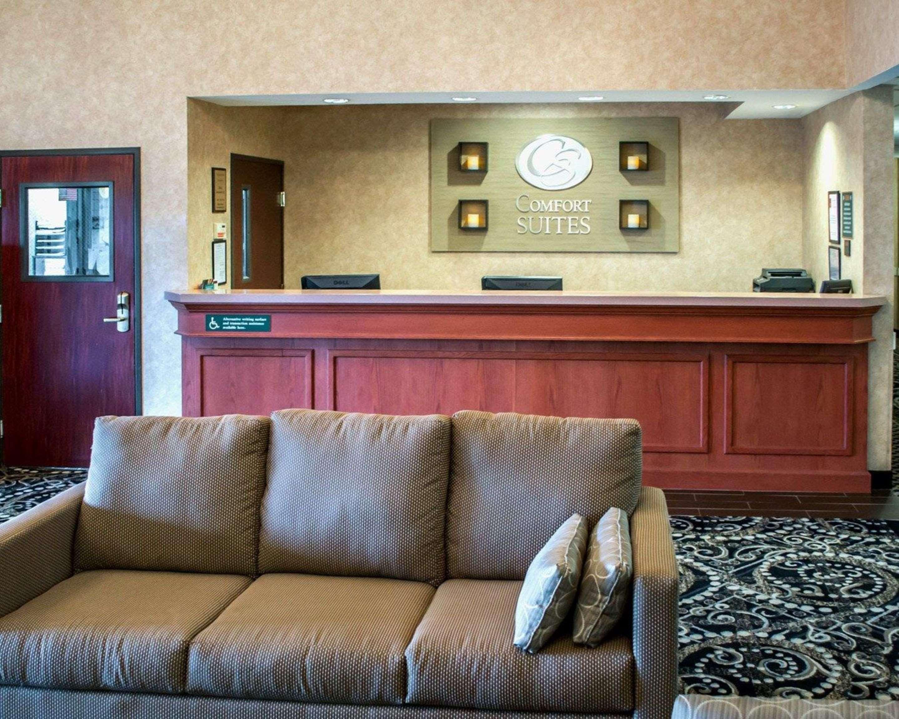 Comfort Suites Portland Southwest Екстер'єр фото