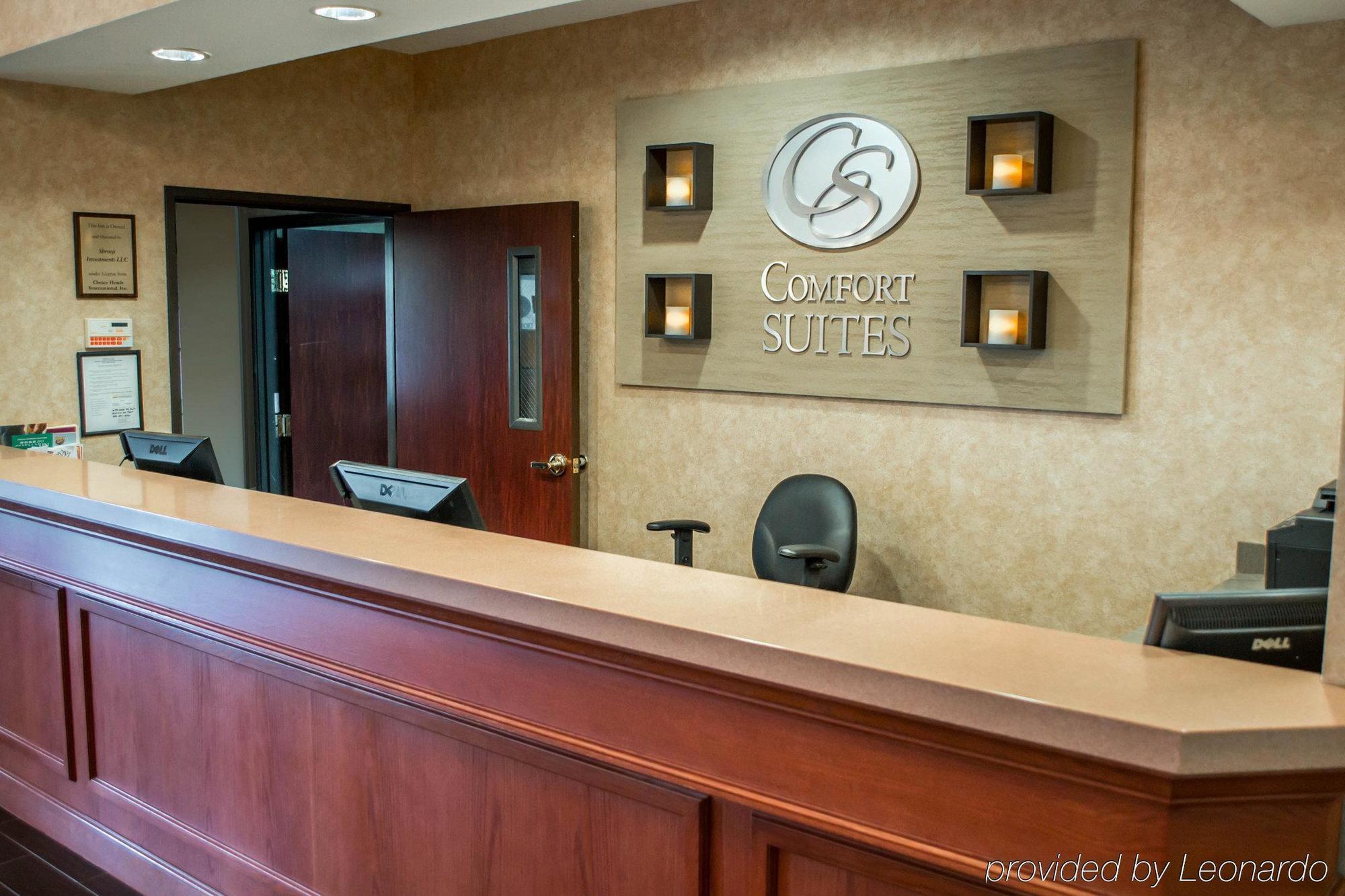 Comfort Suites Portland Southwest Екстер'єр фото
