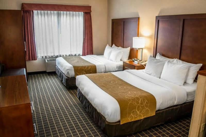 Comfort Suites Portland Southwest Екстер'єр фото